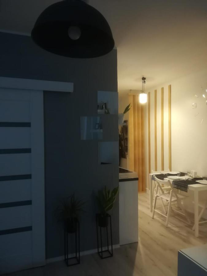 Obroncow Wybrzeza Apartment Гданск Екстериор снимка